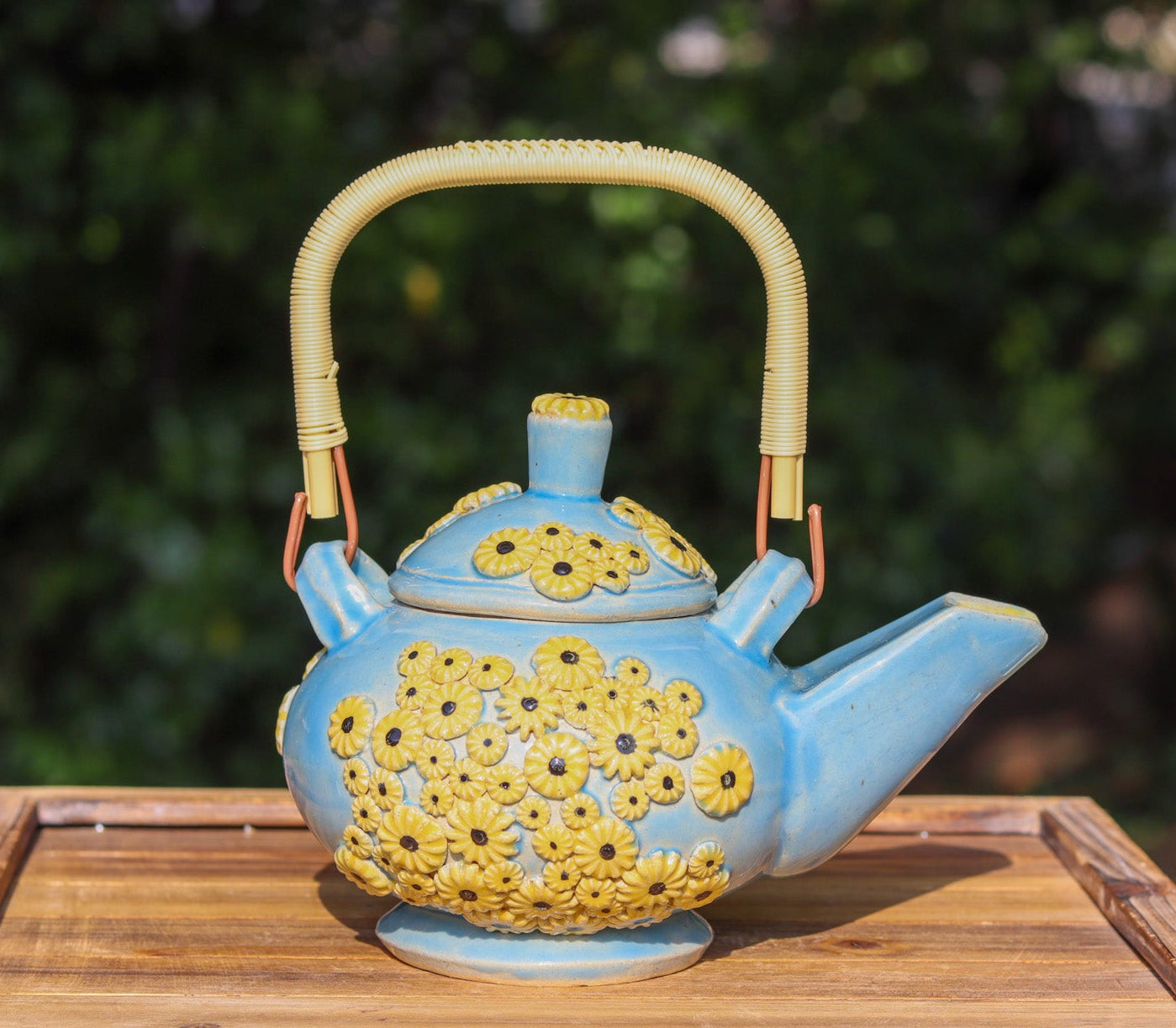 Daisy Tea Set – J. Parker Ceramics